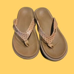 KuaiLu Womens Flip Flops, Size Women's 9, Coffee Brown